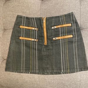 Urban Outfitters Vintage Mini Skirt - XS - Never Worn